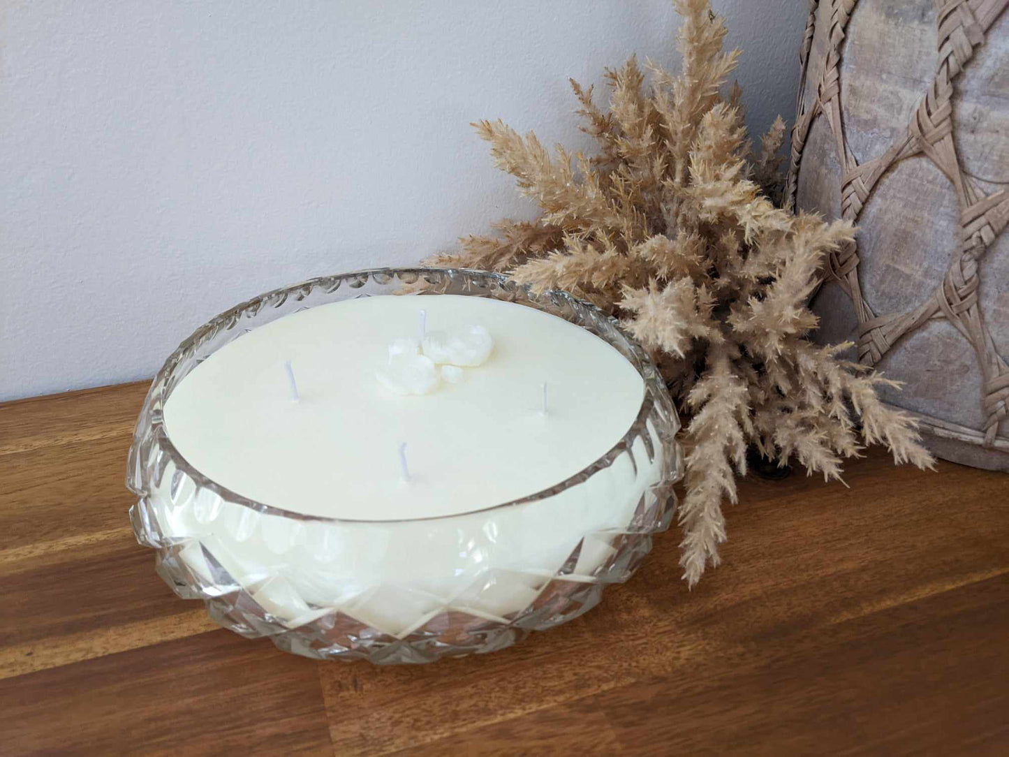 Bespoke Crystal Bowl - Jasmine Hand-poured Soy Candle (P)