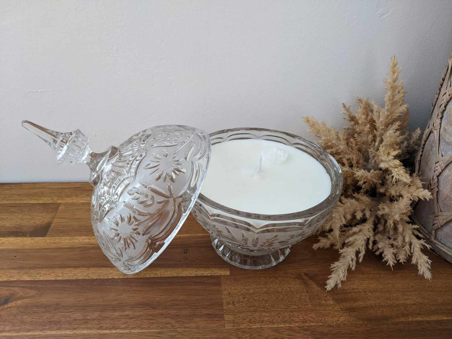 Bespoke Crystal Bowl - Japanese Honeysuckle Hand-poured Soy Candle (N)