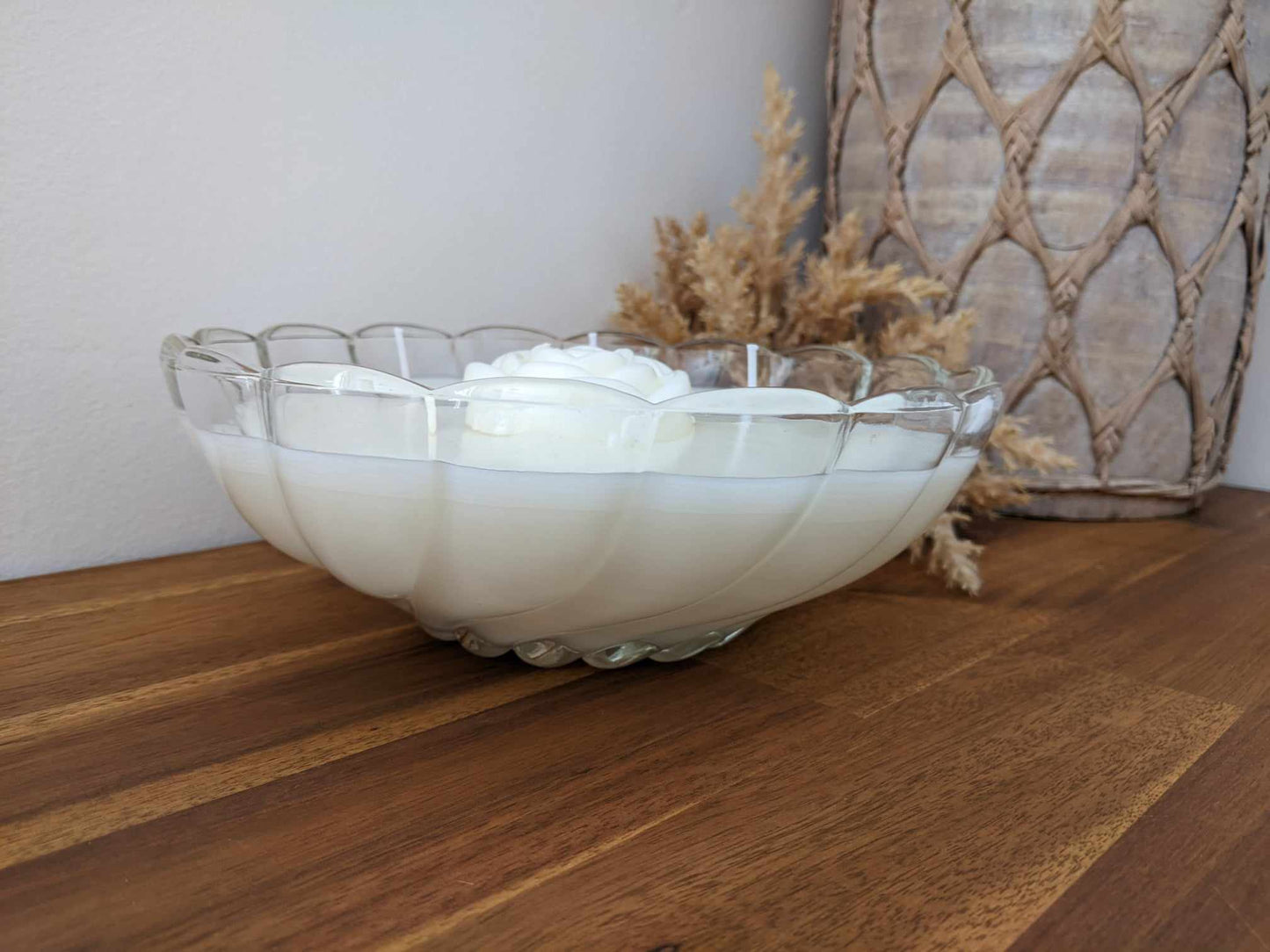 Bespoke Cut Glass Bowl - Japanese Honeysuckle Hand-poured Soy Candle (Z)