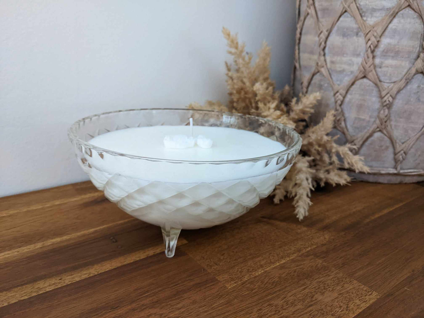 Bespoke Crystal Bowl - Sweet Pea & Jasmine Hand-poured Soy Candle (A)