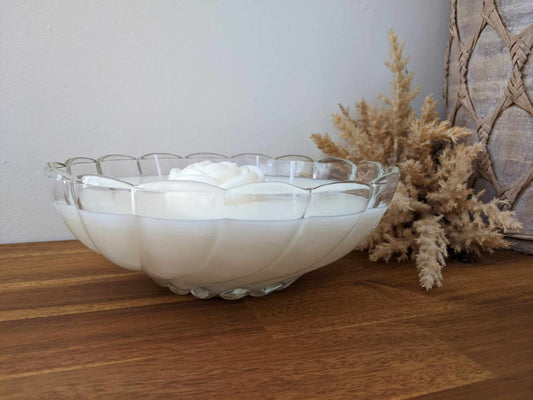 Bespoke Cut Glass Bowl - Japanese Honeysuckle Hand-poured Soy Candle (Z)