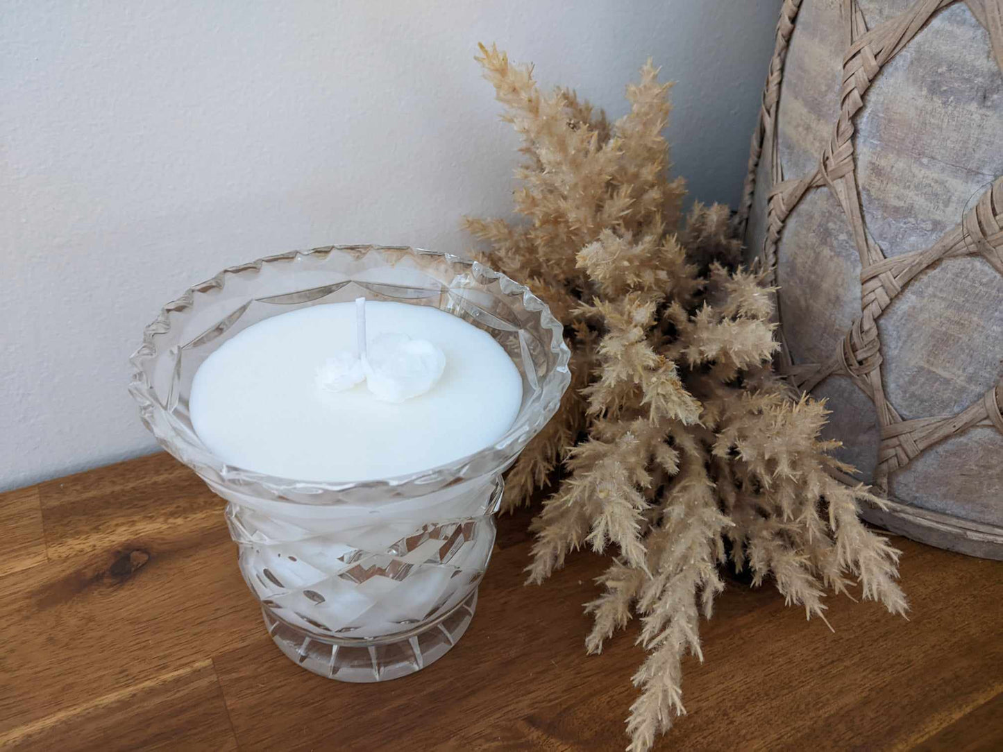 Bespoke Crystal Bowl - Coconut Lime Hand-poured Soy Candle (C)