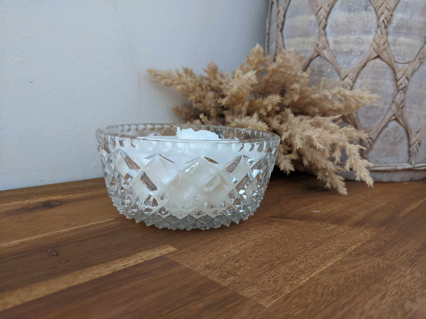 Bespoke Crystal Bowl - Wood Sage & Sea Salt Hand-poured Soy Candle (N.2)